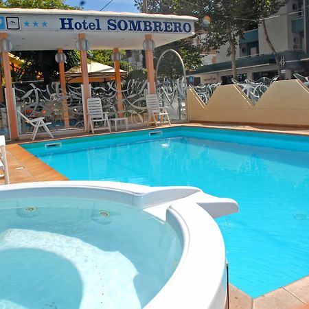 Hotel Sombrero Rimini Kültér fotó