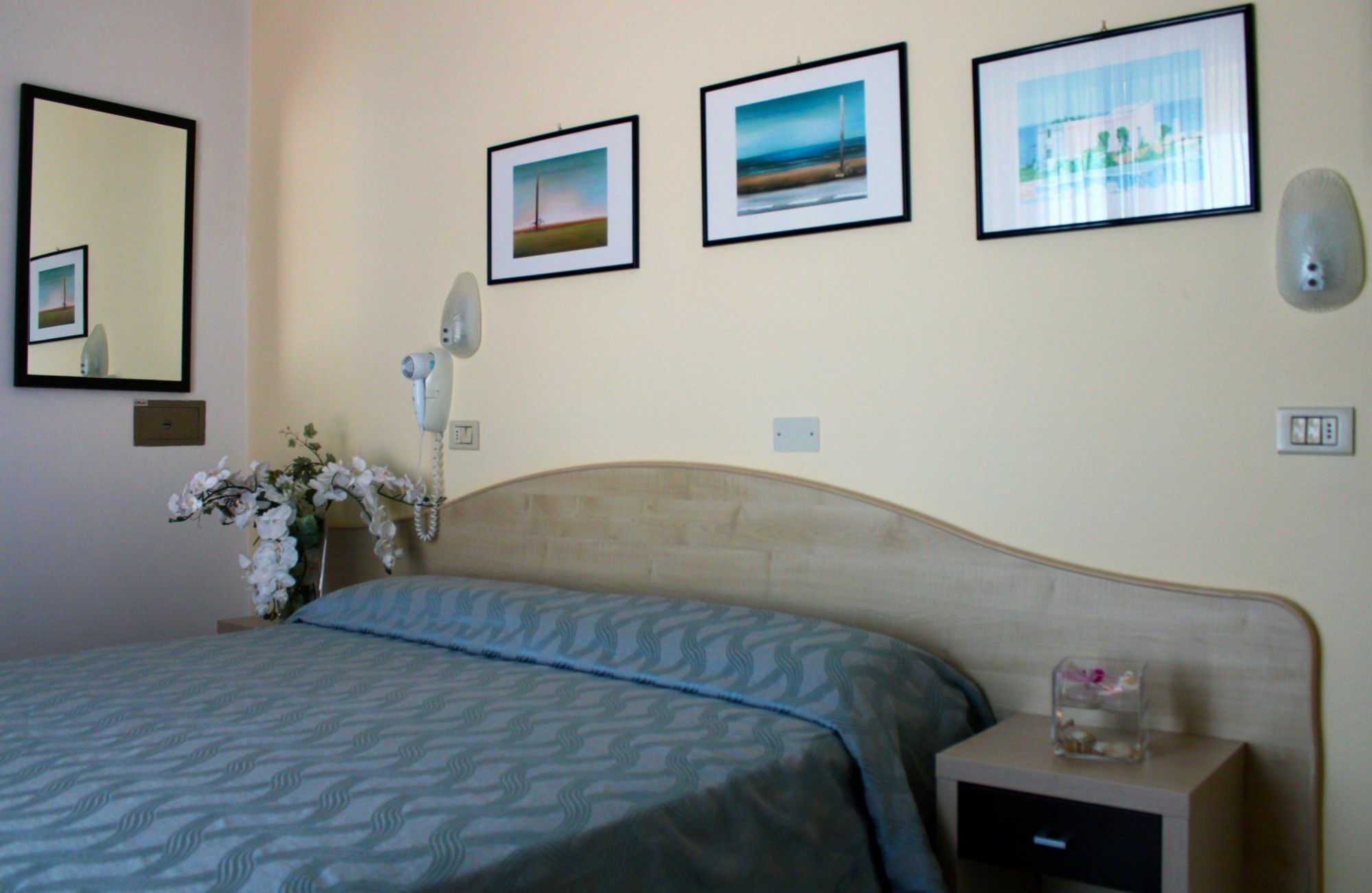 Hotel Sombrero Rimini Kültér fotó